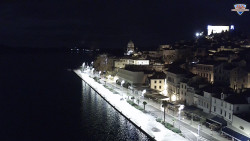 Nábřeží a město