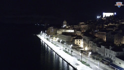 Nábřeží a město