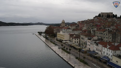 Nábřeží a město