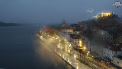 Nábřeží a město