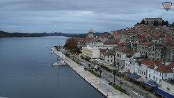 Nábřeží a město