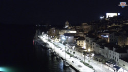 Nábřeží a město