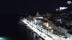 Nábřeží a město