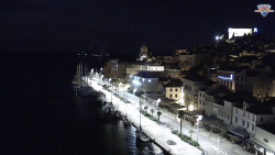 Nábřeží a město