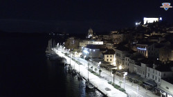 Nábřeží a město