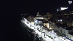 Nábřeží a město