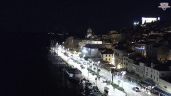 Nábřeží a město