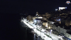 Nábřeží a město