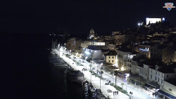 Nábřeží a město