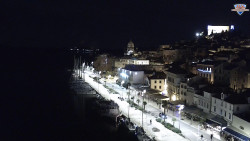 Nábřeží a město