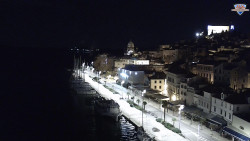 Nábřeží a město