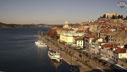 Nábřeží a město