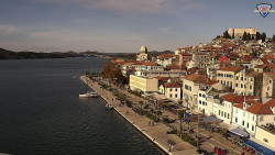 Nábřeží a město