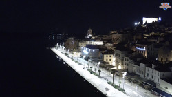 Nábřeží a město