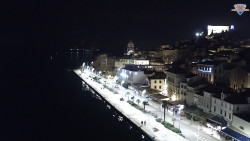 Nábřeží a město