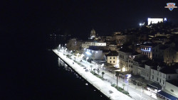 Nábřeží a město