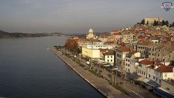 Nábřeží a město