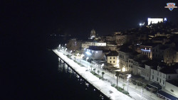 Nábřeží a město