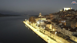 Nábřeží a město