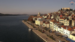 Nábřeží a město