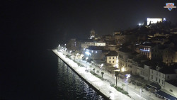 Nábřeží a město