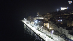 Nábřeží a město