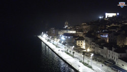 Nábřeží a město