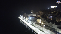 Nábřeží a město