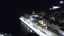 Nábřeží a město