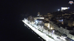 Nábřeží a město