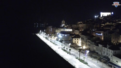 Nábřeží a město