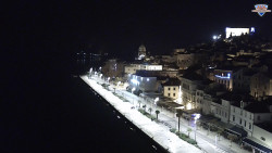 Nábřeží a město