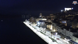 Nábřeží a město