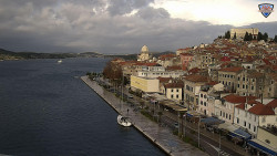 Nábřeží a město