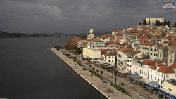 Nábřeží a město