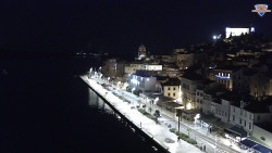 Nábřeží a město