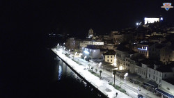 Nábřeží a město