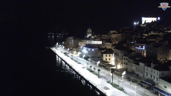 Nábřeží a město