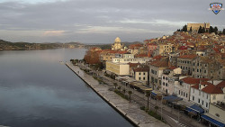 Nábřeží a město