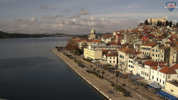 Nábřeží a město