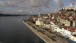 Nábřeží a město