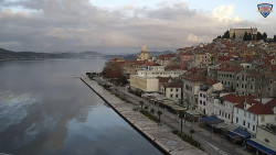 Nábřeží a město