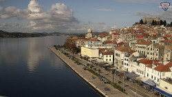 Nábřeží a město