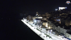 Nábřeží a město