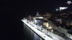 Nábřeží a město