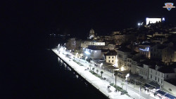 Nábřeží a město