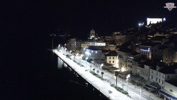 Nábřeží a město