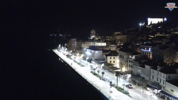 Nábřeží a město