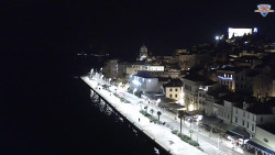 Nábřeží a město