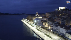 Nábřeží a město